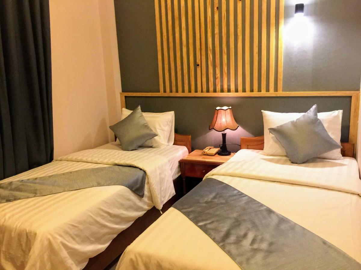 Na Nue Hotel Хошимін Екстер'єр фото